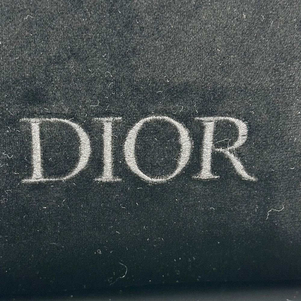 Dior Black Velvet Pouch with J’adore EDP, lip glow and Capture. ALL NEW - Picture 2 of 10